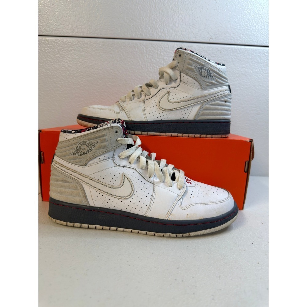 Nike Air Jordan 1 Retro 93 Bugs Bunny‎ White Red Grey 7Y #2424